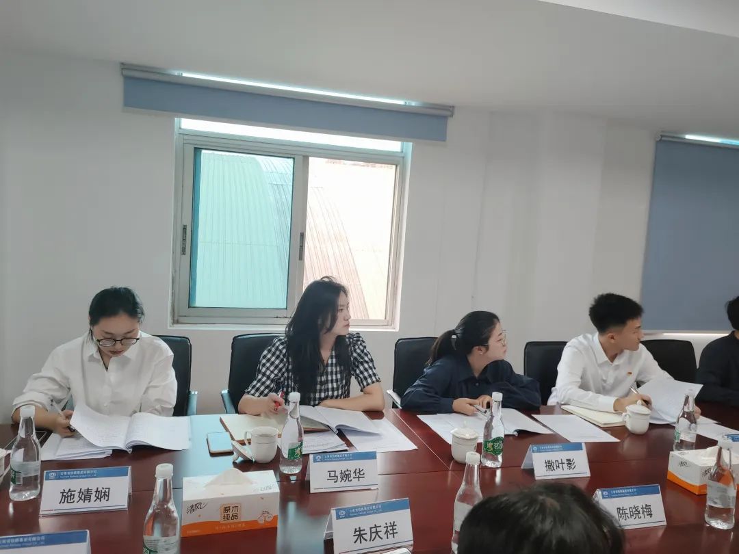 集团到公司开展规范化建设示范党支部遴选检查2.jpg