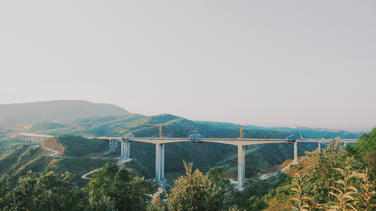 4.羊蹄江大桥.jpg